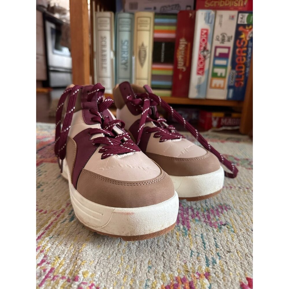 Beige/Mauve Women's High Top Canvas Sneaker Shoe - BRAND NEW - Size 6 1/2 Womens